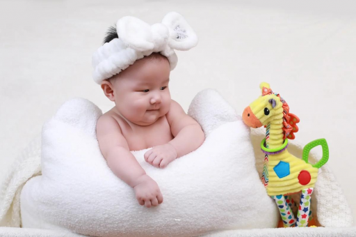 揭阳宝宝几个月翻身